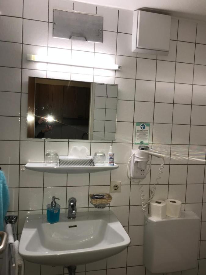 Hotel Quellenhof Bad Urach Extérieur photo